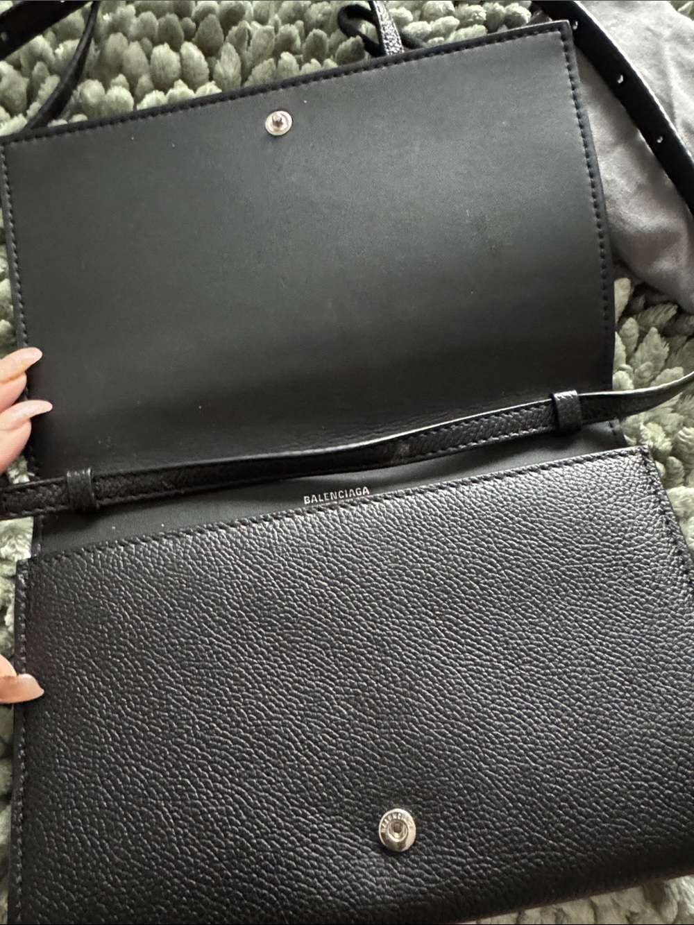 Balenciaga Black Pebbled Leather Crossbody Wallet Bag - Picture 4 of 7